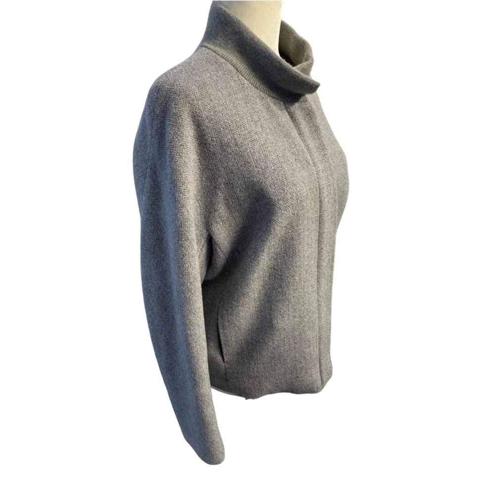Izzat Baba Elegant Women's Gray Lightweight Coat Pit 21 L23 - Picture 6 of 15